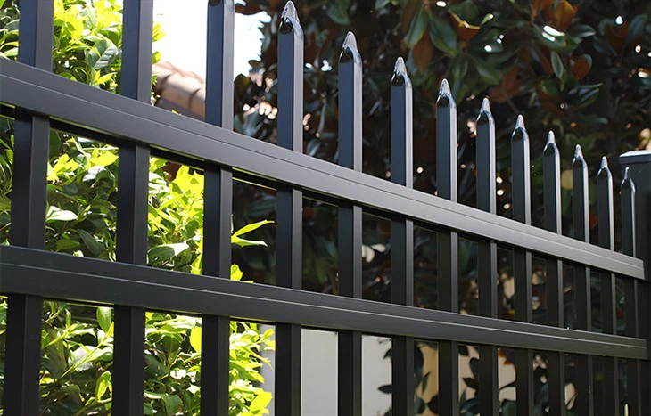 Spear Top Aluminum Fence